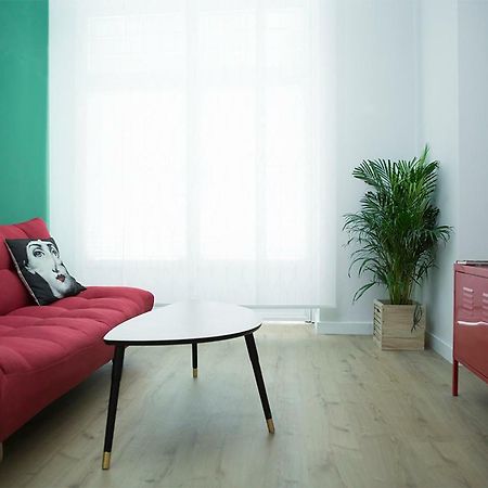 Mezzanine Green Мадрид Екстериор снимка