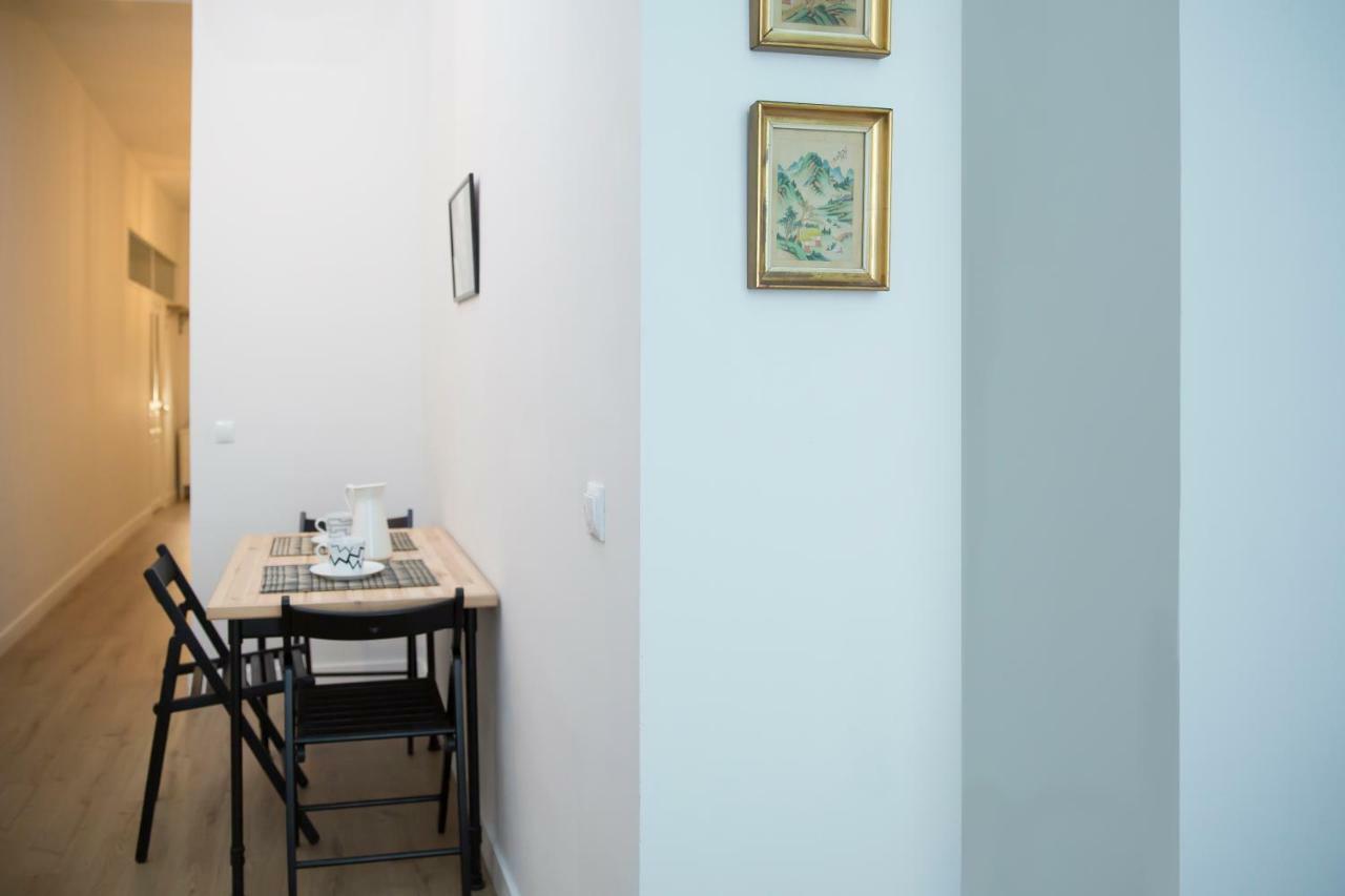 Mezzanine Green Мадрид Екстериор снимка